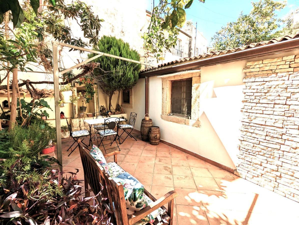 La Casa Delle Fate Syracuse Exterior foto